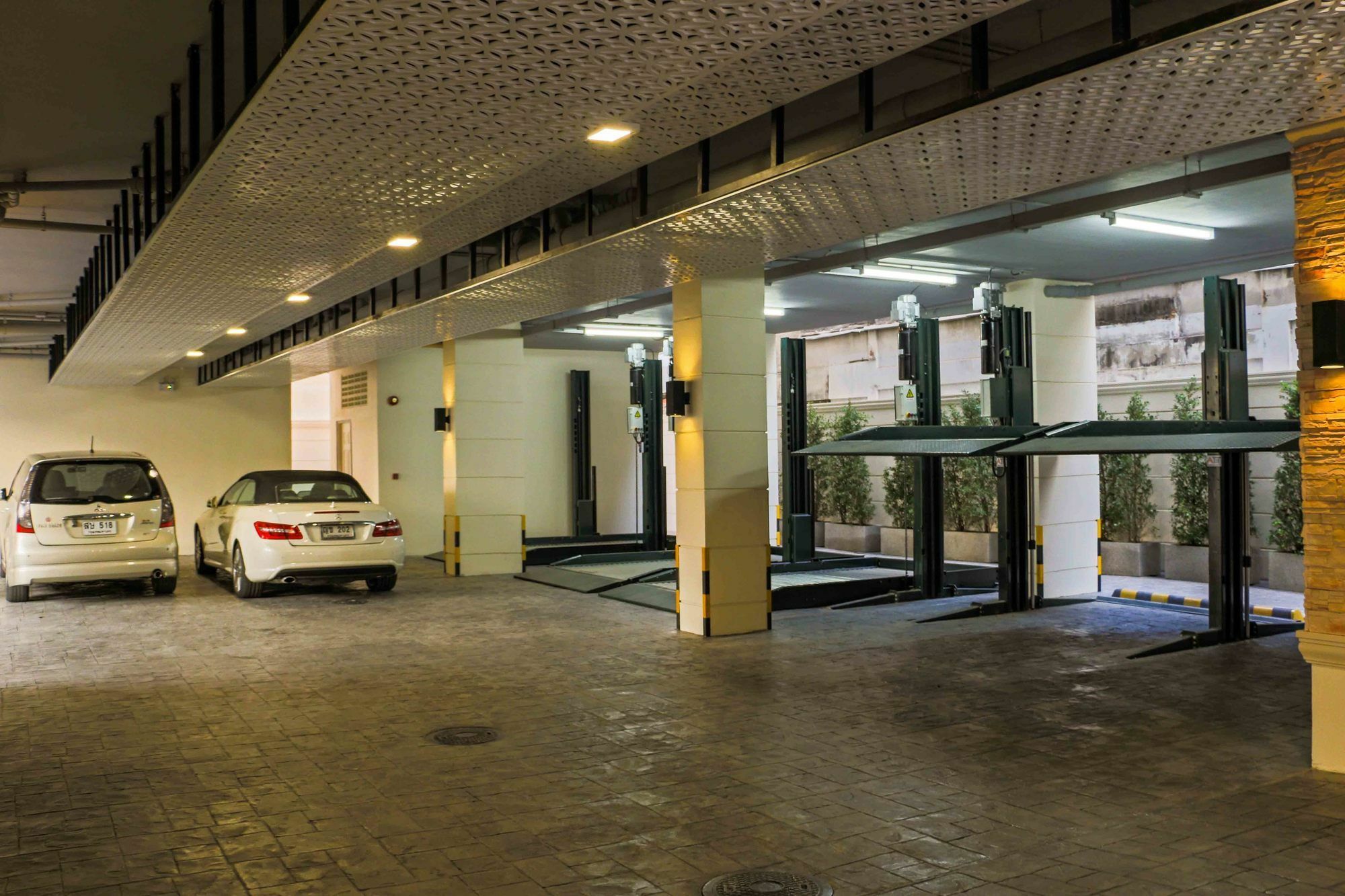 Aspira Hana Executive Apartment Thonglor Bangkok Eksteriør bilde