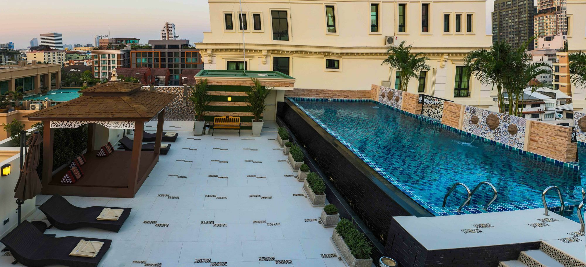 Aspira Hana Executive Apartment Thonglor Bangkok Eksteriør bilde